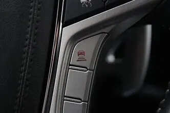 Mitsubishi Outlander, 2.4, 99 kW, pistikhübriid, automaat, nelikvedu