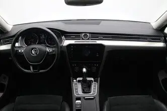 Volkswagen Passat, 1.8, 132 kW, petrol, automatic, front-wheel drive