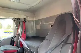 Volvo FH 460 6x2*4, 345 kW, дизель, автомат