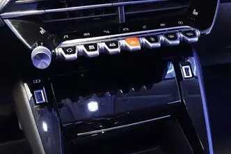 Peugeot 2008, 100 kW, electric, automatic, front-wheel drive