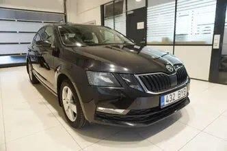 Škoda Octavia, 1.2, 63 kW, бензин, механическая, передний привод
