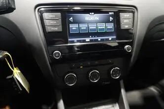 Škoda Octavia, 1.2, 63 kW, бензин, механическая, передний привод