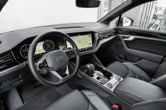 Volkswagen Touareg, 3.0, 276 kW, petrol, automatic