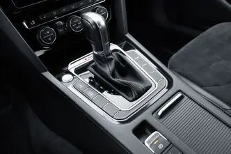 Volkswagen Arteon, 2.0, 200 kW, бензин, автомат
