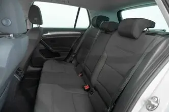 Volkswagen Golf, 1.0, 81 kW, bensiin, automaat, esivedu
