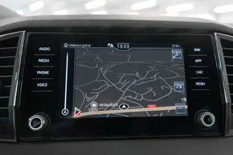 Škoda Karoq, 2.0, 110 kW, дизель, автомат, полный привод