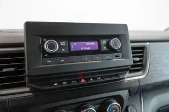 Renault Trafic, 2.0, 110 kW, дизель, механическая, передний привод