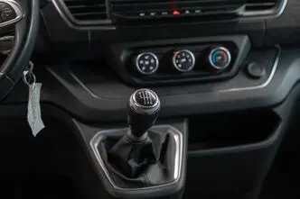 Renault Trafic, 2.0, 110 kW, дизель, механическая, передний привод
