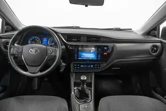 Toyota Corolla, 1.6, 97 kW, бензин, механическая, передний привод