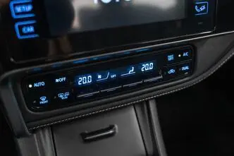 Toyota Corolla, 1.6, 97 kW, бензин, механическая, передний привод