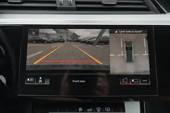Audi e-tron, 300 kW, электричество, автомат, полный привод