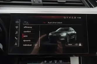 Audi e-tron, 300 kW, электричество, автомат, полный привод
