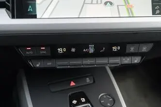 Audi Q4 e-tron, 210 kW, elekter, automaat, tagavedu
