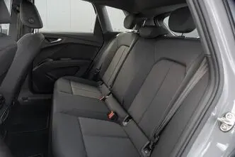 Audi Q4 e-tron, 210 kW, elekter, automaat, tagavedu