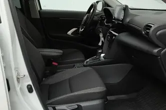 Toyota Yaris Cross, 1.5, 68 kW, hybrid, automatic, front-wheel drive