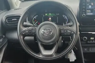 Toyota Yaris Cross, 1.5, 68 kW, hybrid, automatic, front-wheel drive