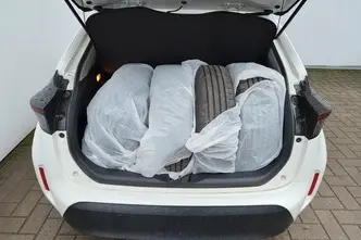 Toyota Yaris Cross, 1.5, 68 kW, hybrid, automatic, front-wheel drive