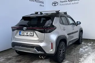 Toyota Yaris Cross, 1.5, 68 kW, hybrid, automatic, four-wheel drive