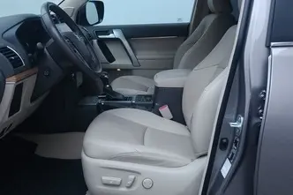 Toyota Land Cruiser, 2.8, 150 kW, diisel, automaat, nelikvedu