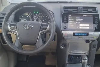 Toyota Land Cruiser, 2.8, 150 kW, дизель, автомат, полный привод