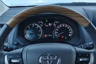 Toyota Land Cruiser, 2.8, 150 kW, diisel, automaat, nelikvedu