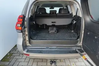 Toyota Land Cruiser, 2.8, 150 kW, diisel, automaat, nelikvedu