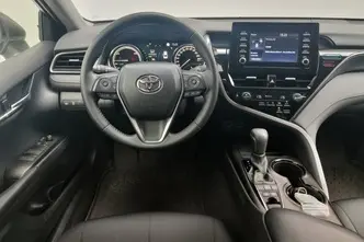 Toyota Camry, 2.5, 131 kW, hybrid, automatic, front-wheel drive