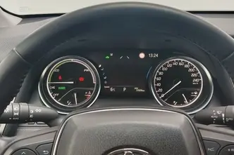 Toyota Camry, 2.5, 131 kW, hybrid, automatic, front-wheel drive