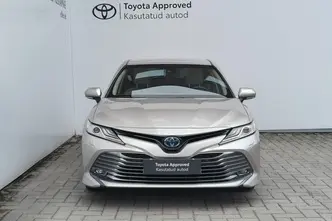 Toyota Camry, 2.5, 131 kW, hybrid, automatic, front-wheel drive
