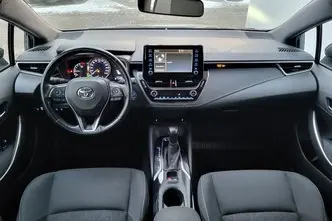 Toyota Corolla, 1.8, 72 kW, hybrid, automatic, front-wheel drive