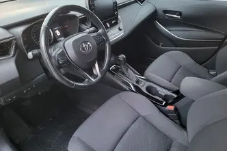 Toyota Corolla, 1.8, 72 kW, hybrid, automatic, front-wheel drive