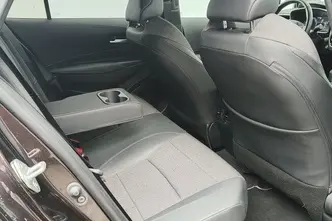 Toyota Corolla, 1.8, 72 kW, гибрид, автомат, передний привод