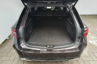 Toyota Corolla, 1.8, 72 kW, гибрид, автомат, передний привод