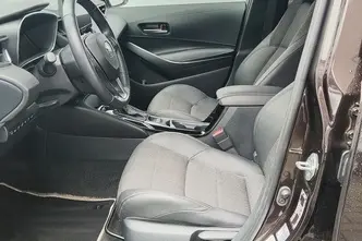Toyota Corolla, 1.8, 72 kW, гибрид, автомат, передний привод