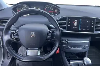Peugeot 308, 1.2, 81 kW, petrol, manual, front-wheel drive