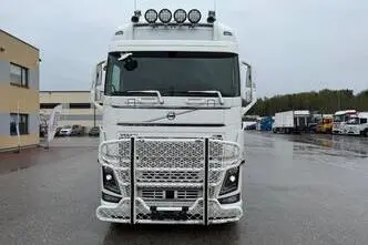 Volvo FH750 6X4 + RETARDER + HYDRAULICS, 552 kW, diesel, automatic