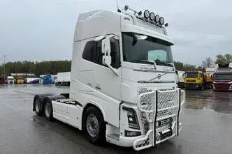 Volvo FH750 6X4 + RETARDER + HYDRAULICS, 552 kW, diesel, automatic