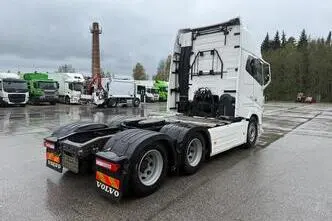 Volvo FH750 6X4 + RETARDER + HYDRAULICS, 552 kW, diesel, automatic