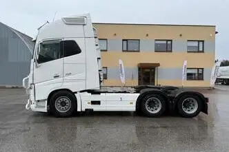 Volvo FH750 6X4 + RETARDER + HYDRAULICS, 552 kW, diesel, automatic