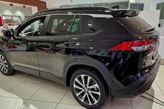 Toyota Corolla Cross, 2.0, 112 kW, hybrid, automatic, front-wheel drive