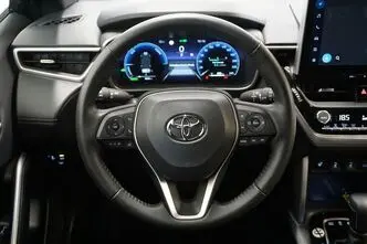 Toyota Corolla Cross, 1.8, 72 kW, hybrid, automatic, front-wheel drive