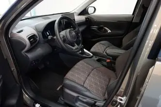 Toyota Yaris Cross, 1.5, 68 kW, hübriid, automaat, esivedu