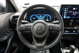 Toyota Yaris Cross, 1.5, 68 kW, hübriid, automaat, esivedu