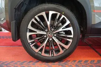Toyota Yaris Cross, 1.5, 68 kW, hübriid, automaat, esivedu