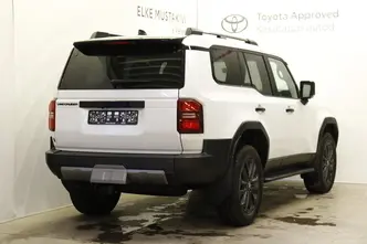 Toyota Land Cruiser, 2.8, 151 kW, дизель, автомат, полный привод