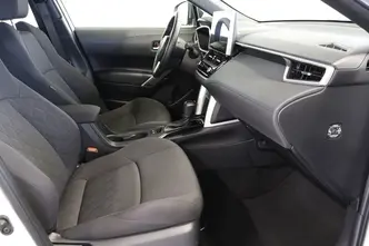 Toyota Corolla Cross, 2.0, 112 kW, hybrid, automatic, front-wheel drive