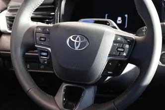 Toyota Camry, 2.5, 137 kW, hybrid, automatic, front-wheel drive
