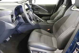 Toyota C-HR, 1.8, 72 kW, hybrid, automatic, front-wheel drive