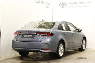 Toyota Corolla, 1.8, 72 kW, hybrid, automatic, front-wheel drive