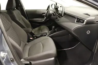 Toyota Corolla, 1.8, 72 kW, hybrid, automatic, front-wheel drive